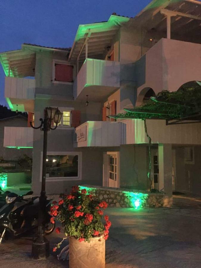 Eolos Apartments With Private Parking Ayios Nikitas Luaran gambar